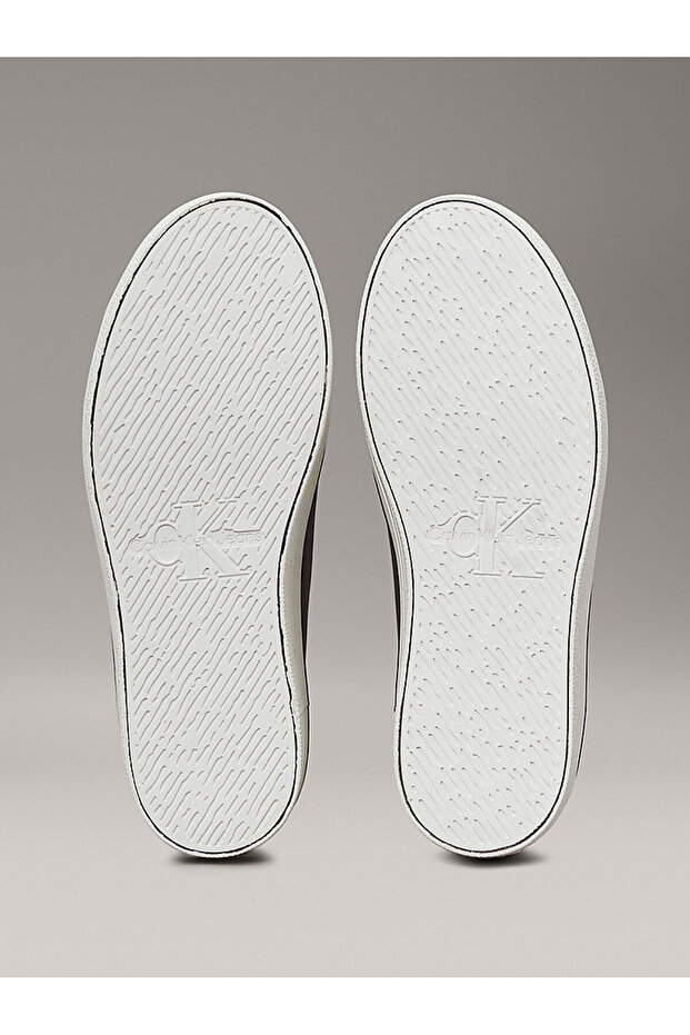 Bold Flatform Sneaker - 5