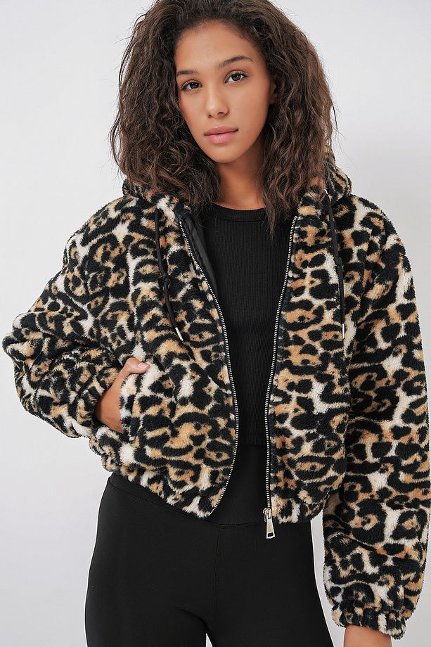 5193 Kapüşonlu Peluş Crop Ceket - D.Kahve - 2