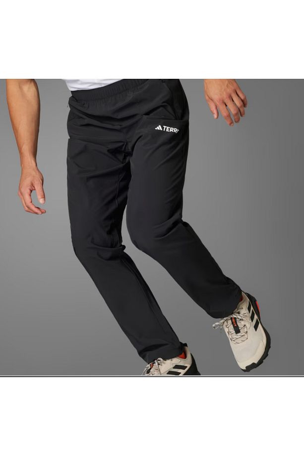 Terrex Multi Essentials Erkek Siyah Eşofman Altı (JP0811) - 1
