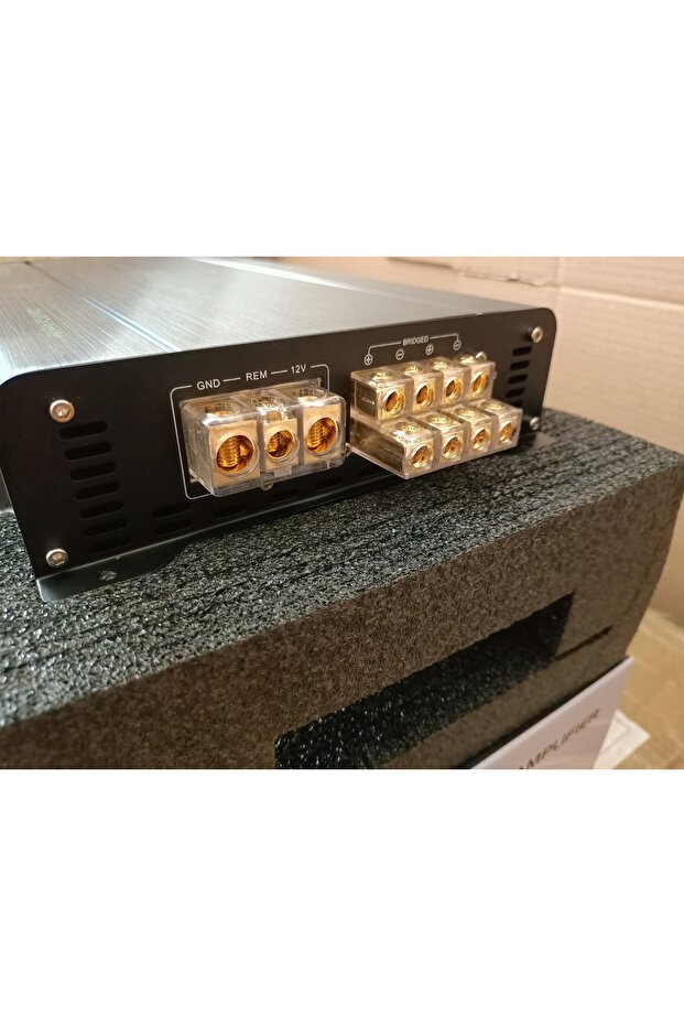 Bk-300.4 Anfi 4x300 Rms 4 Kanal Anfi (AMFİ) - 4