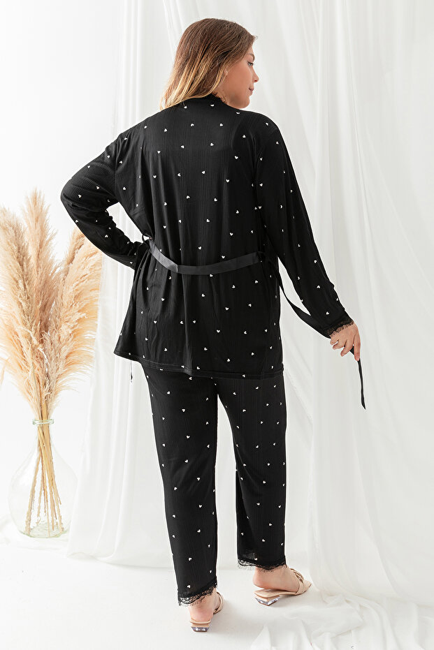 Siyah Kalp Desenli 3'lü Paket Bağlama ve Dantel Detaylı Örme Pijama Takımı TBBAW25AI00101 - 5