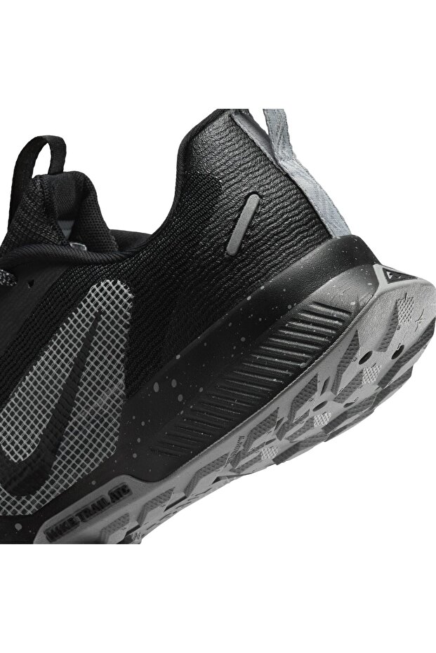 W NIKE JUNIPER TRAIL 3 - 9