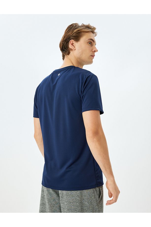 Bisiklet Yaka Baskı Detaylı Kısa Kollu Basic Spor Tişört - 4