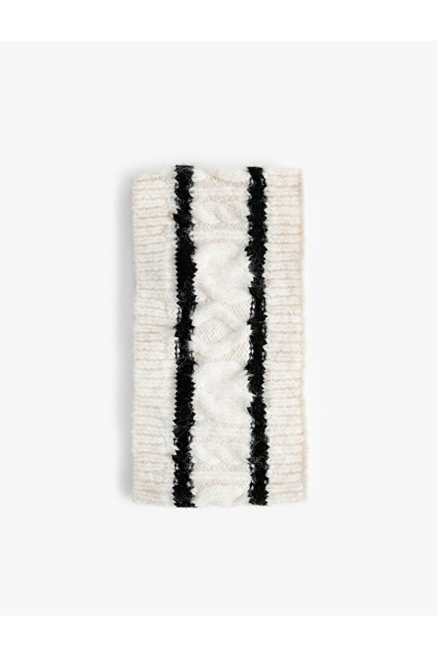 Braided Detailed Headband
