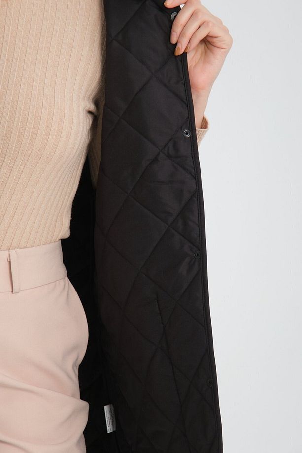 Kadın Çıkarılabilir Kapüşonlu Oversize Kapitone Kumaşlı Yırtmaçlı Yelek - 7