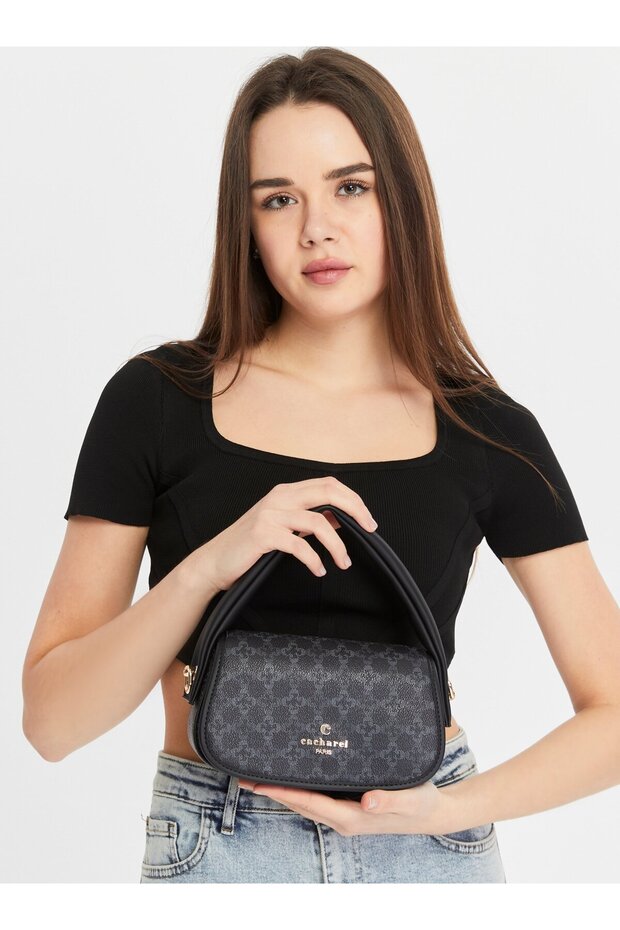حقيبة كتف نسائية سوداء C-100