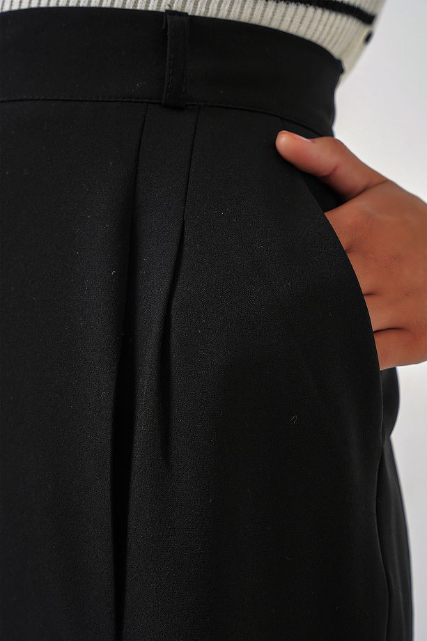 6647 Bol Paça Kumaş Pantolon - Siyah - 4