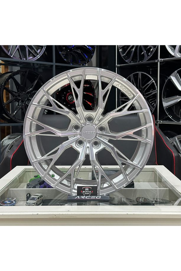 17 İnç 5x112 Si̇lver Arceo Roma Jant Modeli̇ (4adet) - 2