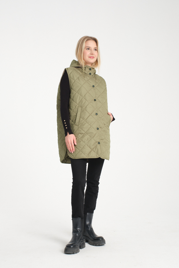 Women's Hooded Oversize Quilted Fabric Slit Vest