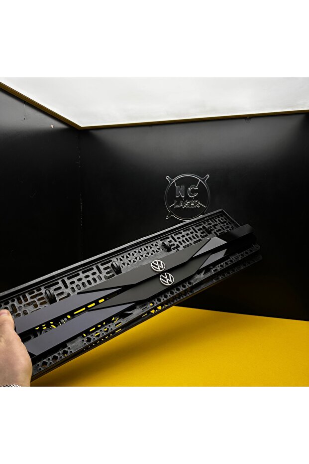 VW LOGOLU MAT PLAKALIK - 1