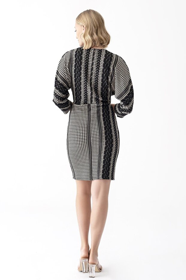 Kruvaze Yaka Mini Elbise - 2