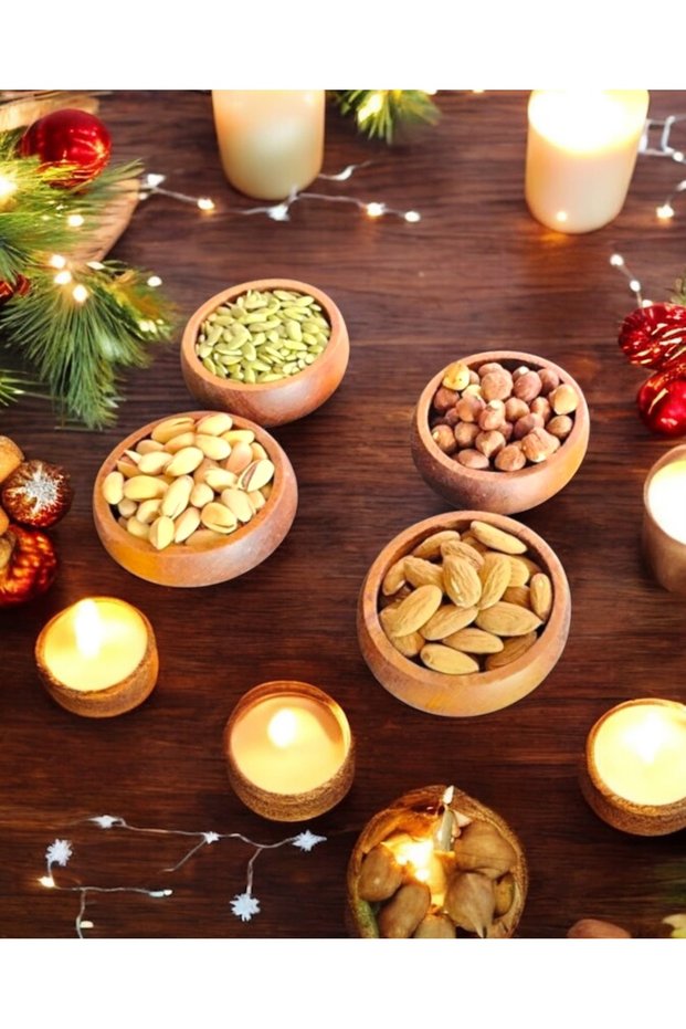 Natural Wood 4-Piece Snack Bowl