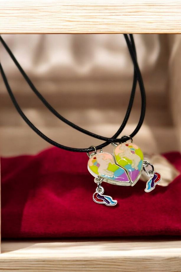 Mıknatıslı Gökkuşaklı Kalp Hello Kity Kuromi Unicorn Tasarımlı Mıknatıslı Çocuk Arkadaş Kolyesi - 3