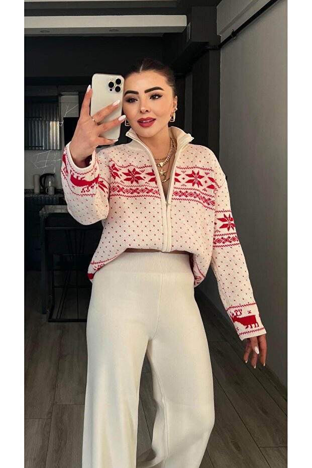 Deer Embroidered Zippered Christmas Cardigan