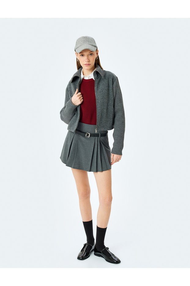Zippered Slim Fit Stand Collar Long Sleeve Sweatshirt