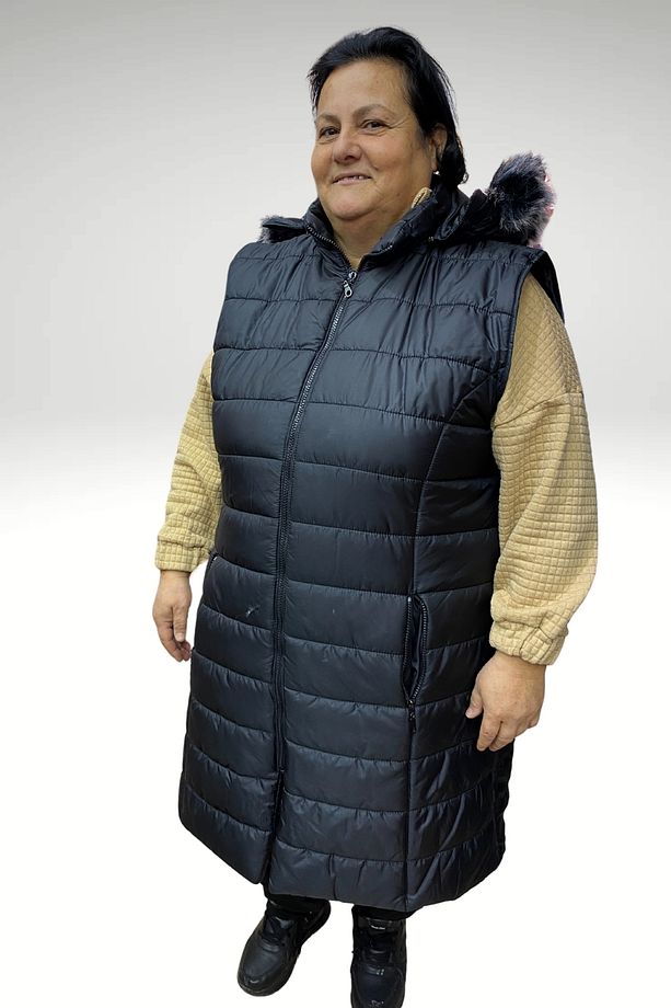 Kadın Siyah Kapüşonlu Uzun Şişme Yelek - 2