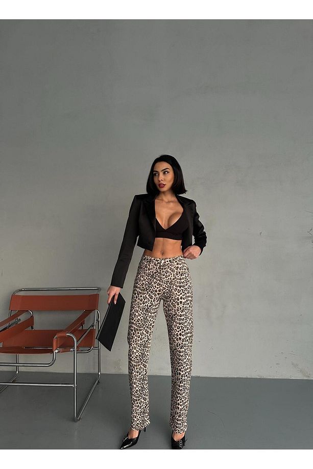 LEOPAR DESENLİ STRAIGHT BORU PAÇA LİKRALI PANTOLON - 4