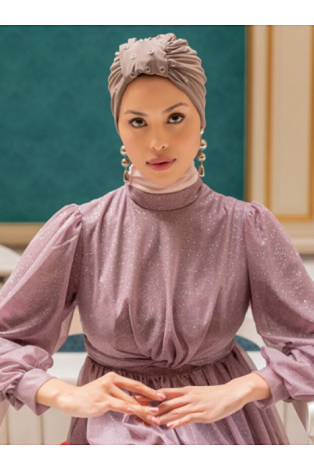 بونيه بتصميم العيينة من فرو المنك الرملي - 4