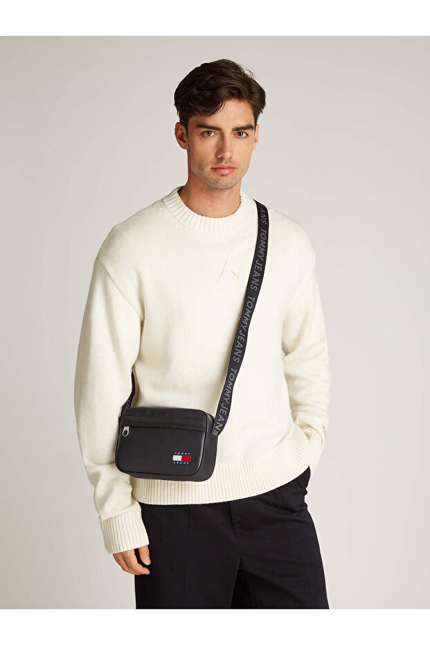 TJM DAILY ELEVATED CAMERA BAG - 2