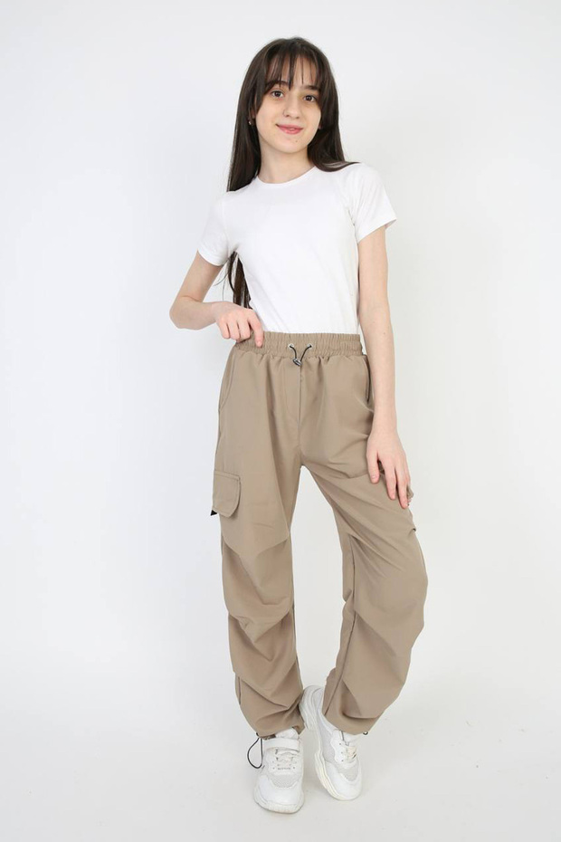 Girl's Elastic Waist and Leg Pants