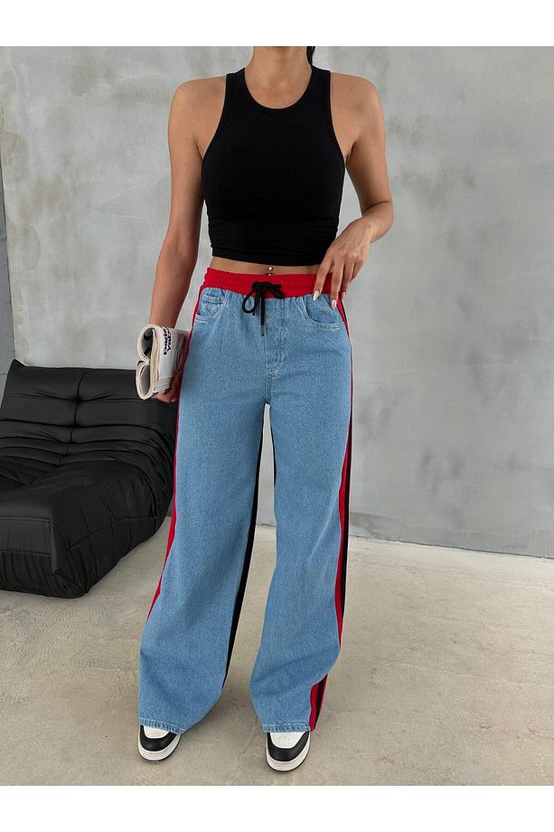 ÖNÜ MAVİ KOT ARKASI 3 İPLİK BAGGY PANTOLON YANLARDAN KIRMIZI ŞERİTLİ BELİ LASTİKLİ - 8
