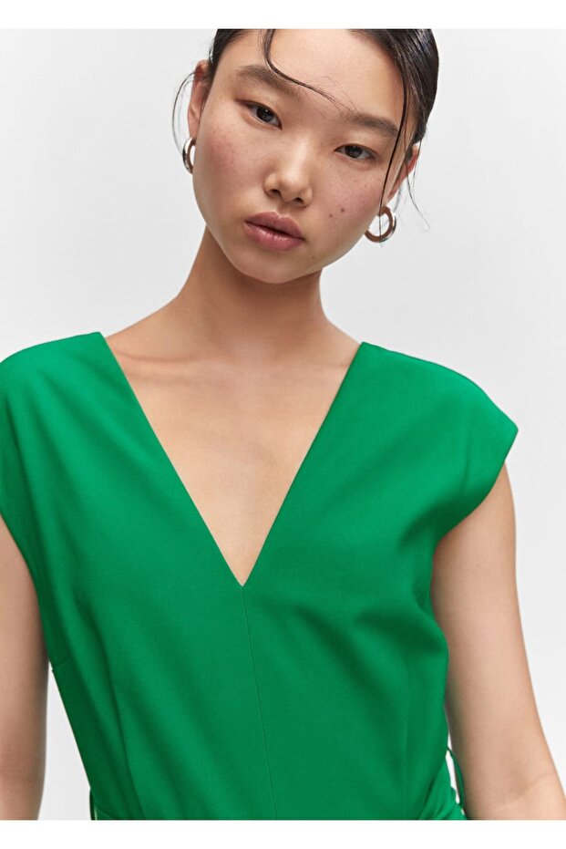 Sivri yaka belli tulum - 6