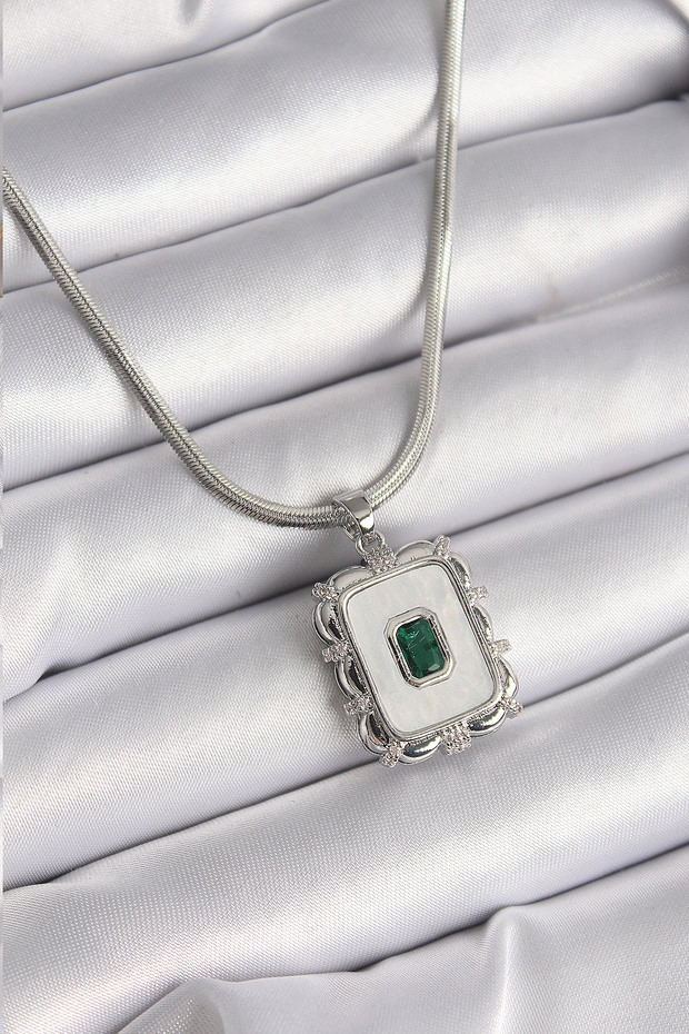 316L Steel Silver Color Italian Chain White Pearlescent Square Portrait Model Emerald Stone Detail Women's Necklace Tj