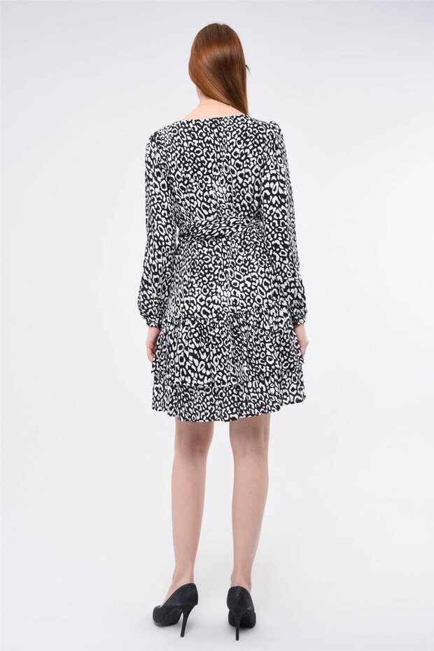 Rochie cu model cu pete - 4