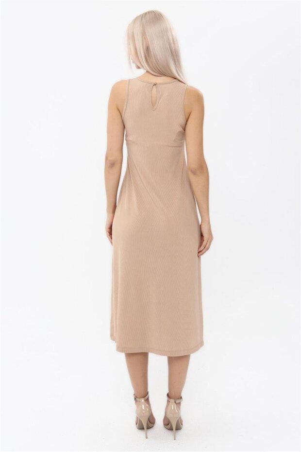 Elbise Ense Düğmeli - 4