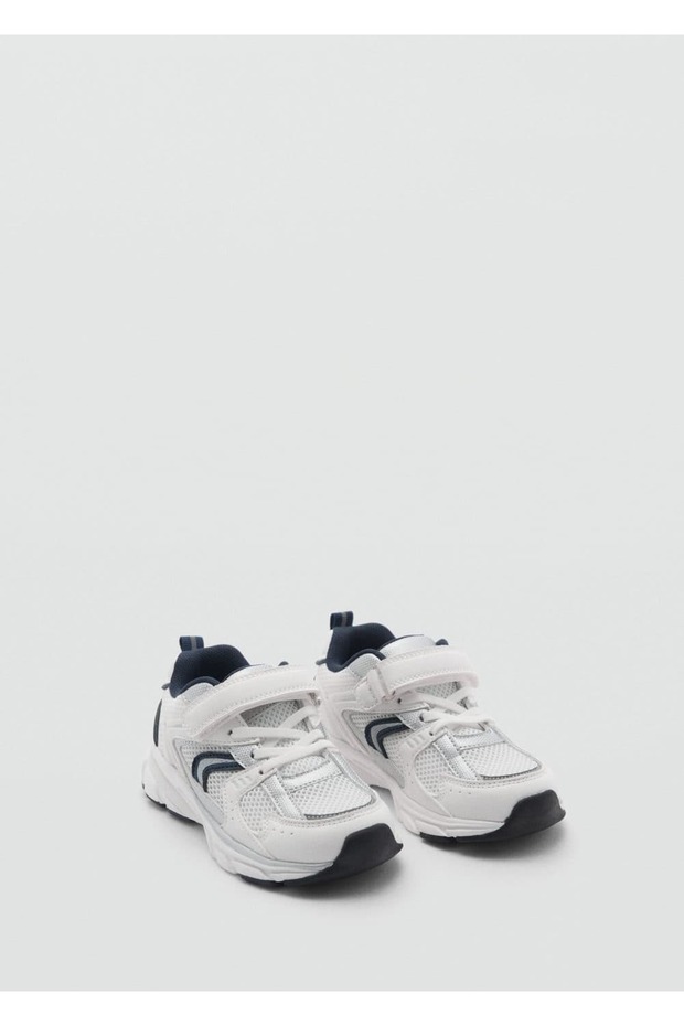 Cırt cırtlı spor ayakkabı - 1