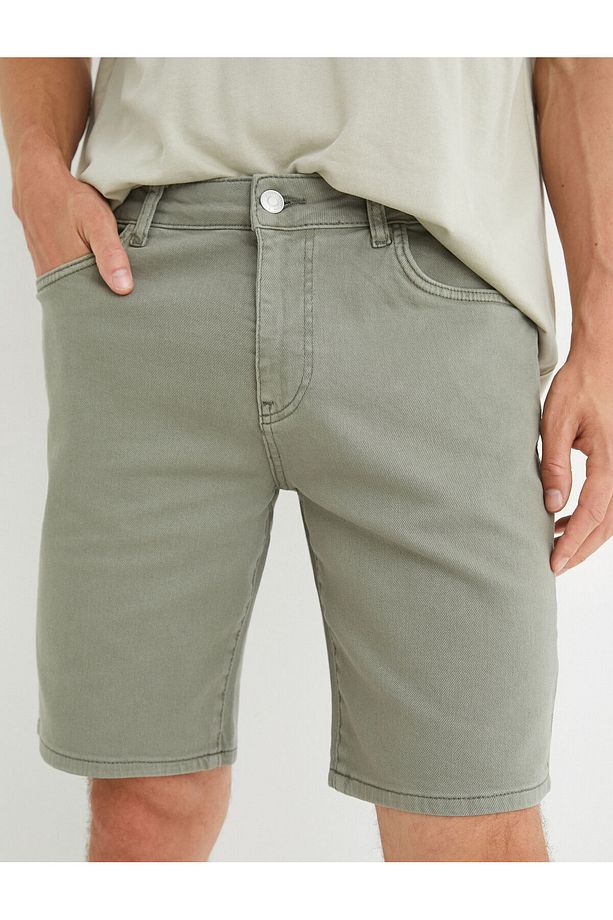 Gabardin Bermuda Şort Cep Detaylı Düğmeli Pamuklu - 5