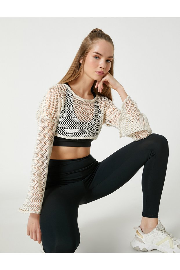 Long Sleeve Crew Neck Crop Crochet T-Shirt