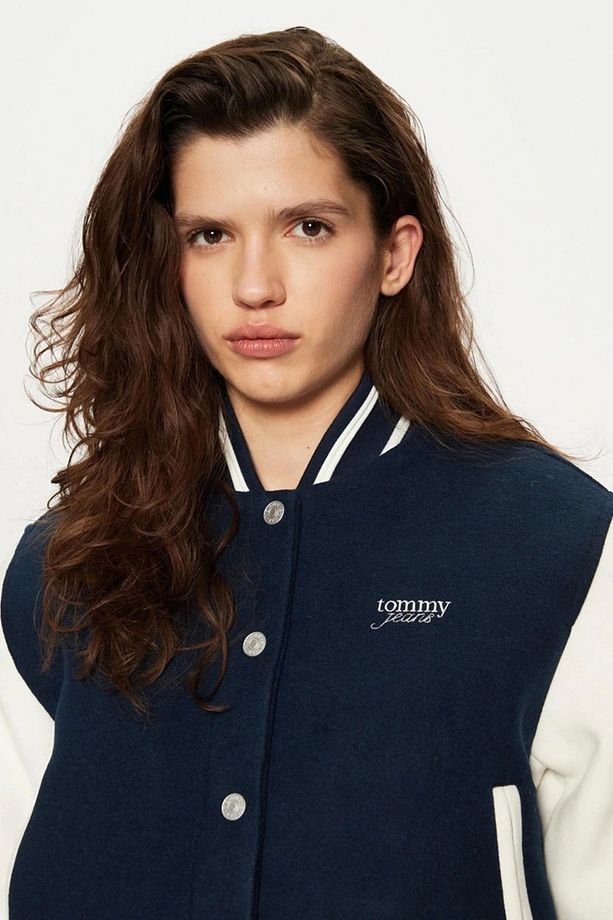 Tommy Jeans Tjw Wool Varsıty Jacket Ext Kadın Lacivert Ceket Dw0dw19320c1g - 6