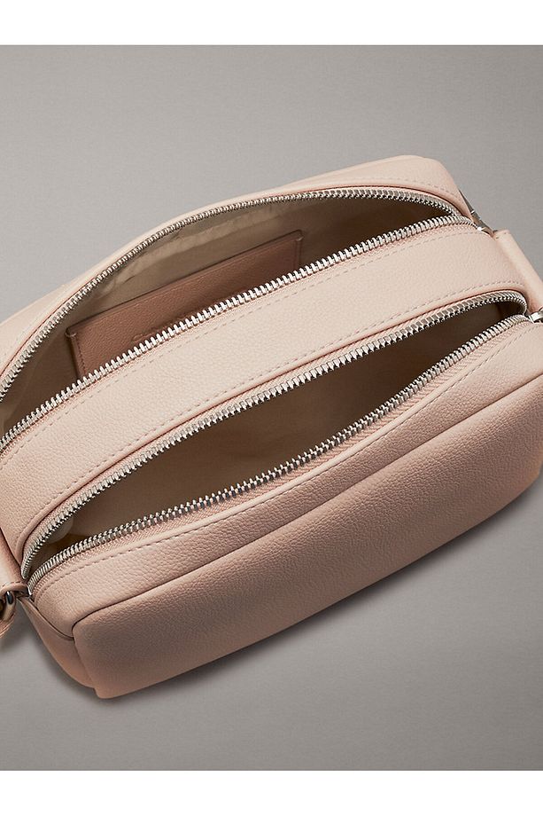 OVER WEBBING CAMERA BAG21 PU - 6