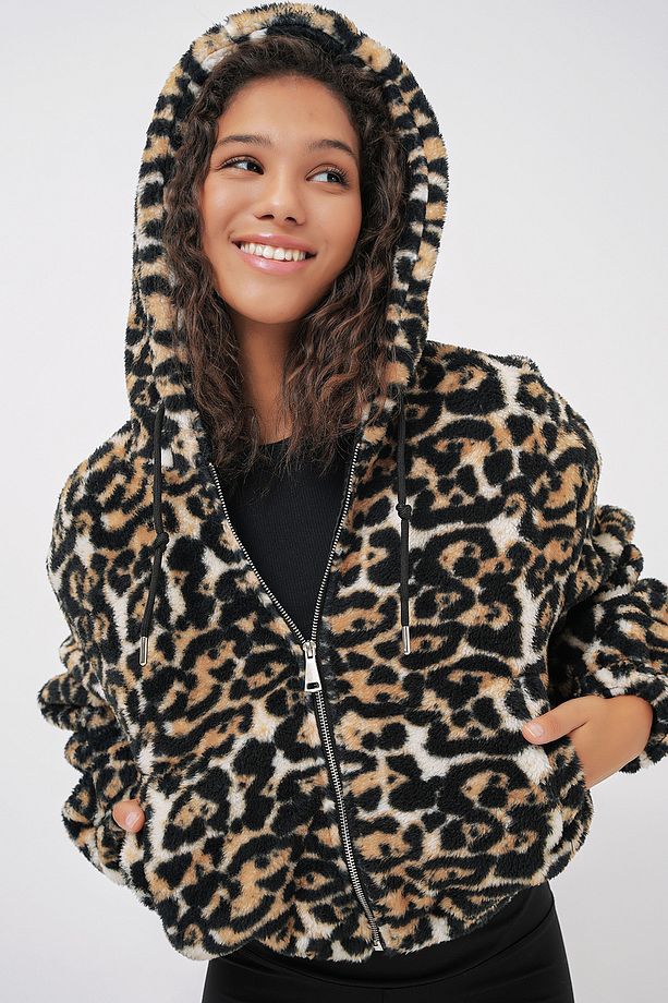 5193 Kapüşonlu Peluş Crop Ceket - D.Kahve - 3