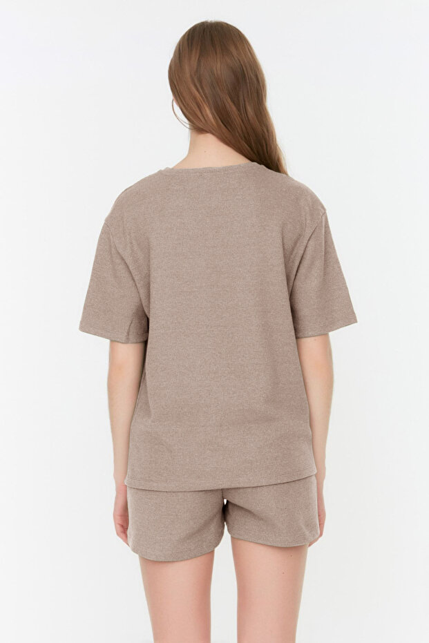 Bej Waffle Kumaş Şortlu Örme Pijama Takımı THMSS22PT0524 - 7
