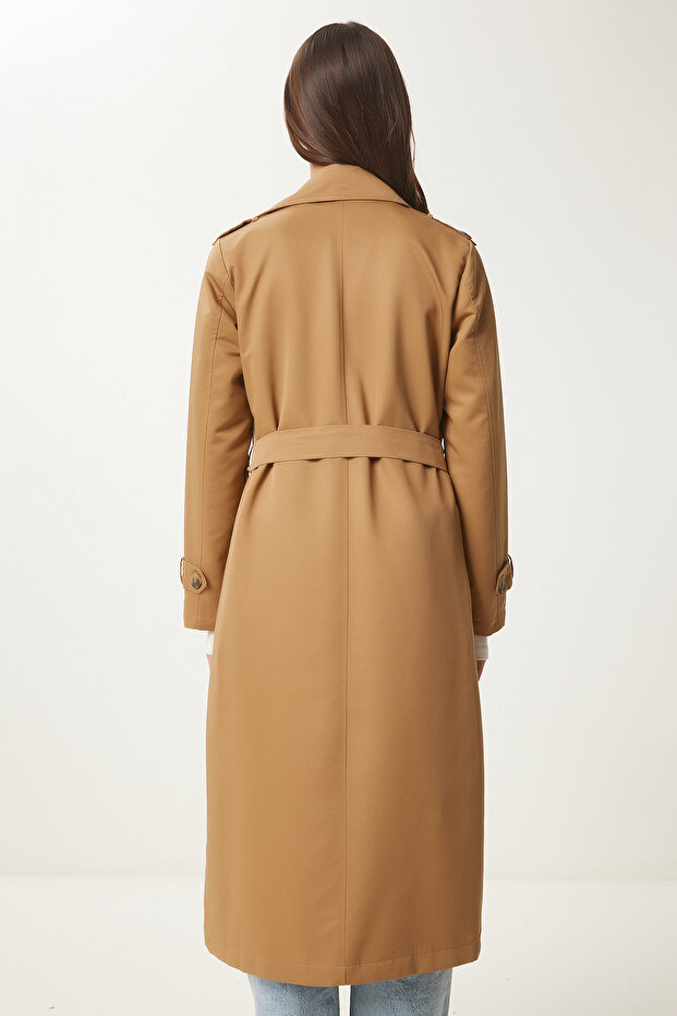 Kamelfarbener Damen-Trenchcoat mit zweireihigem Ausschnitt und Gürtel – DD01346 - 8