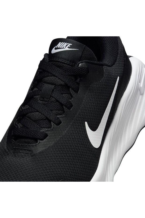 W NIKE LEGEND ESSENTIAL 4 - 8