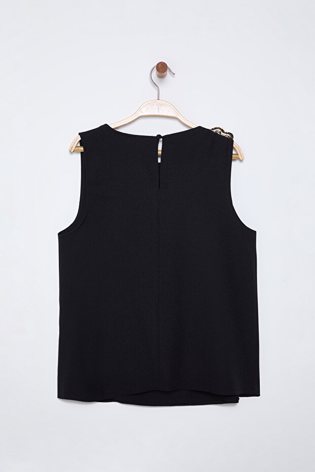 Siyah Aksesuar Detaylı Dokuma Bluz TPRSS25BZ00003 - 8