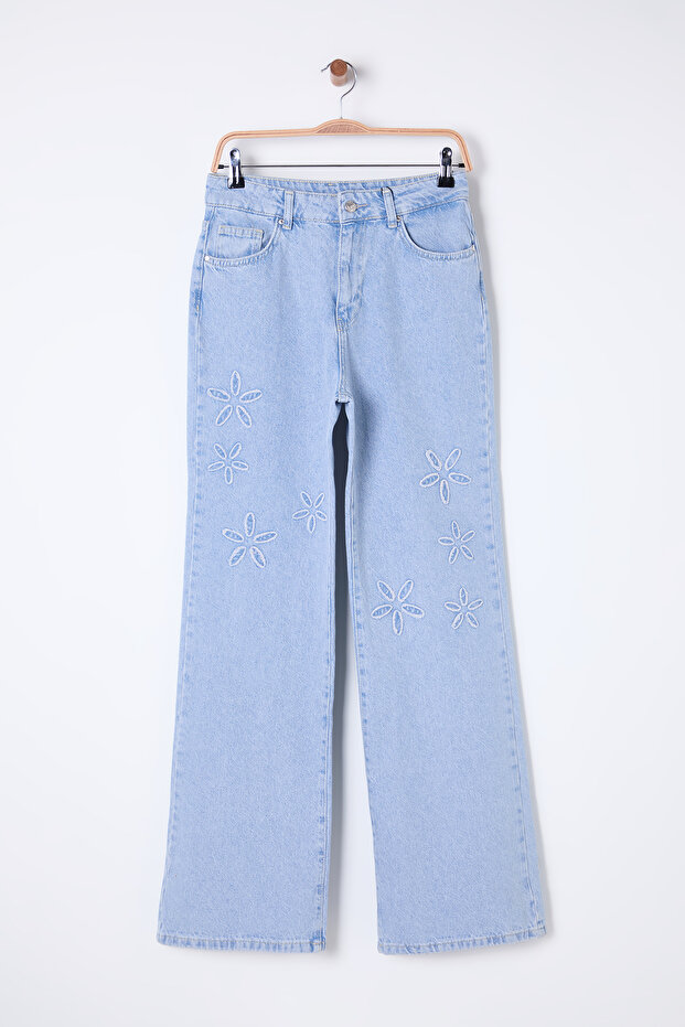 Açık Mavi Çiçek Nakışlı Yüksek Bel Wide Leg Geniş Paça %100 Pamuk Non-Stretch Jeans TWOSS25JE00047 - 6