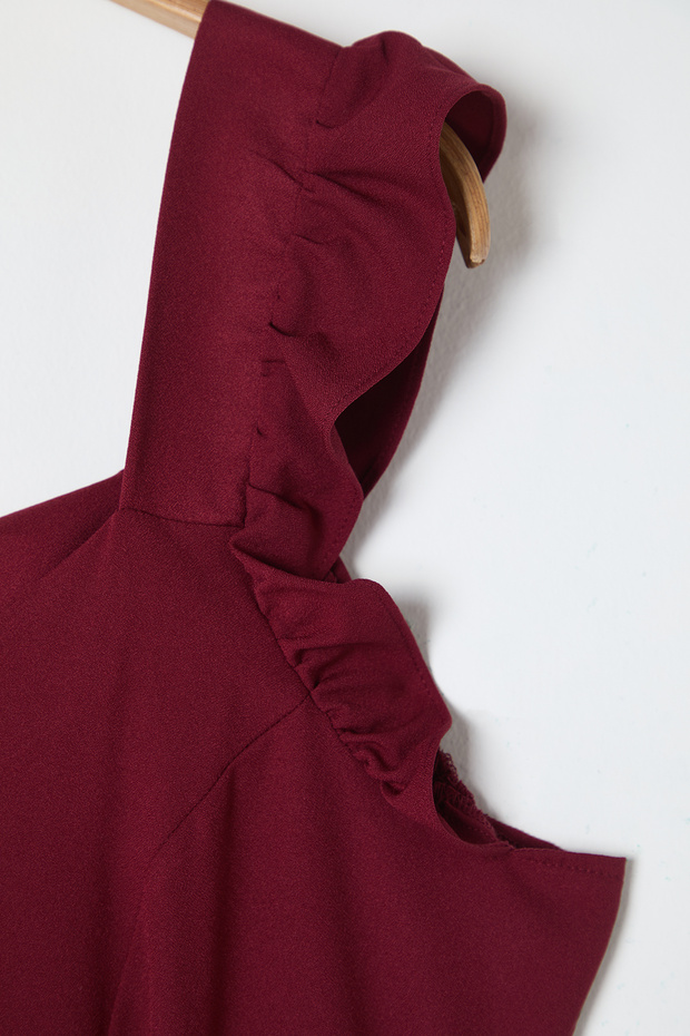 Bordo Cut Out Detaylı Askılı Dokuma Elbise TBBSS23AH00026 - 7