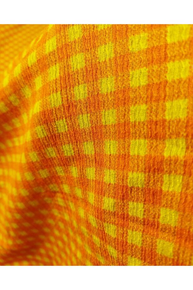 Wrapped Jersey in Yellow Orange Colors (Width 160 cm X Length 270 cm)