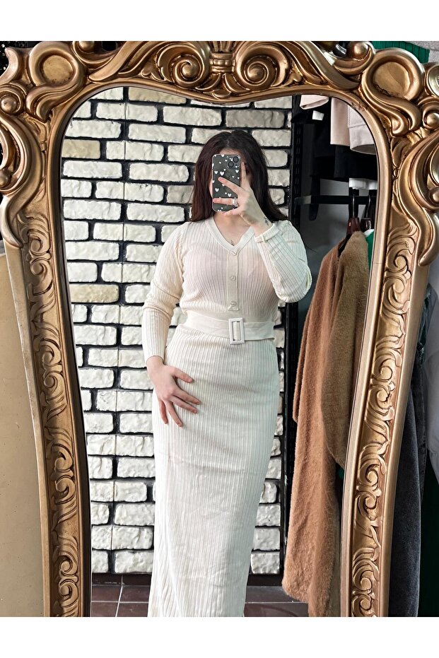 Kemerli triko elbise - 1