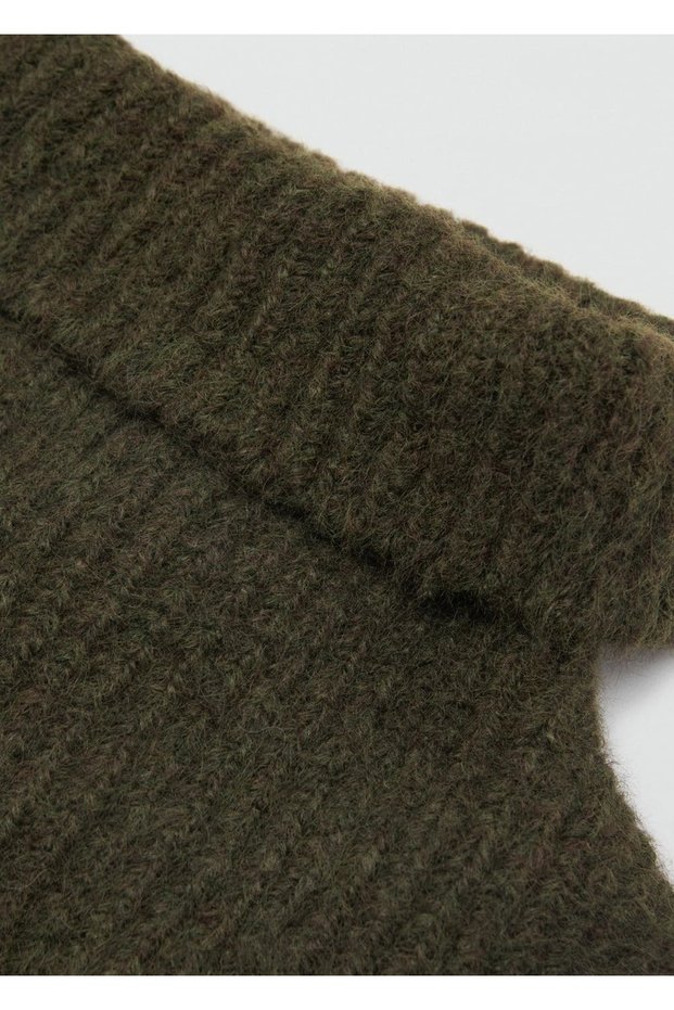Crop Turn-Down Collar Shawl