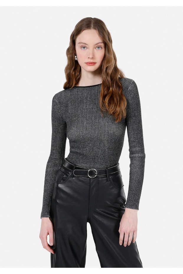 Siyah Kadın Kazak - 1