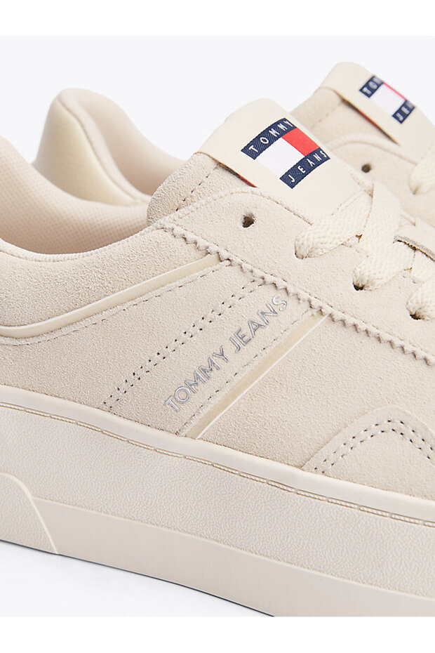 THE GREENWICH FLATFORM ELEVATED - 6