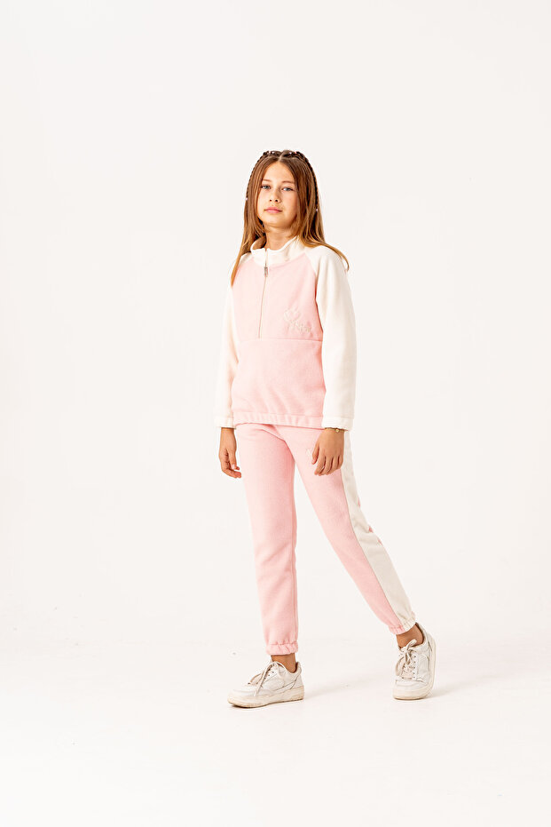 Σετ φόρμας - 2