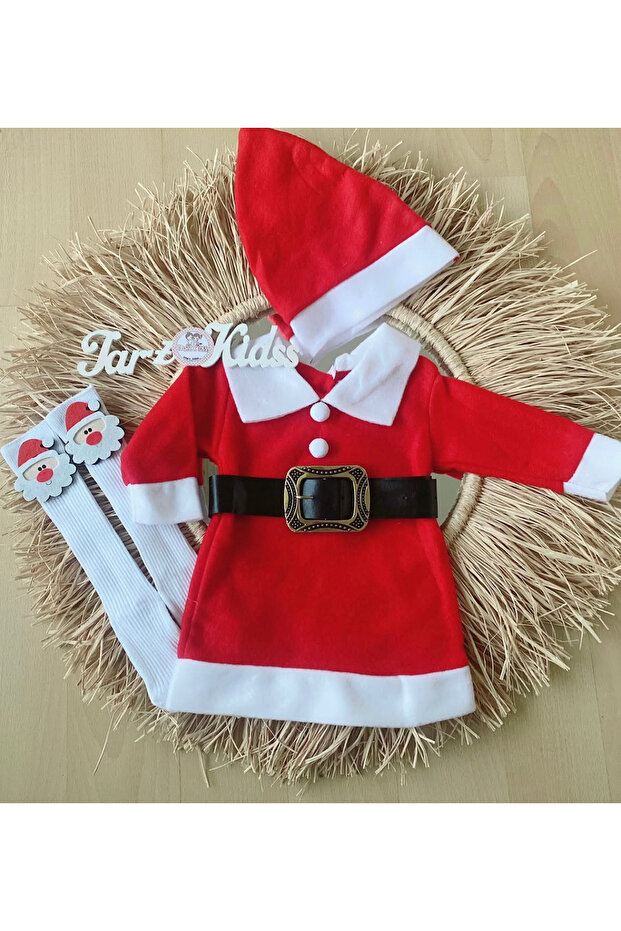 New Year's Dress for a Girl with a Hat
