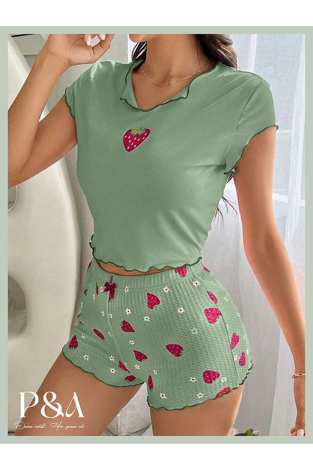 PA Giyim Kadın Çilek Desenli Marul  Kısa Kollu Üst ve Şort Pijama Takımı - 1