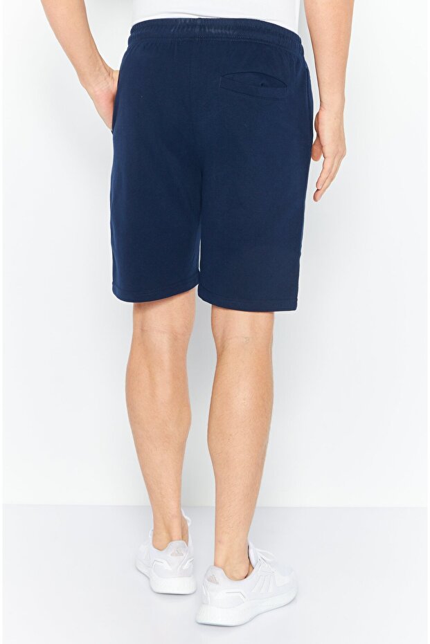 شورت رجالي أساسي مطبوع، أزرق داكن - 4